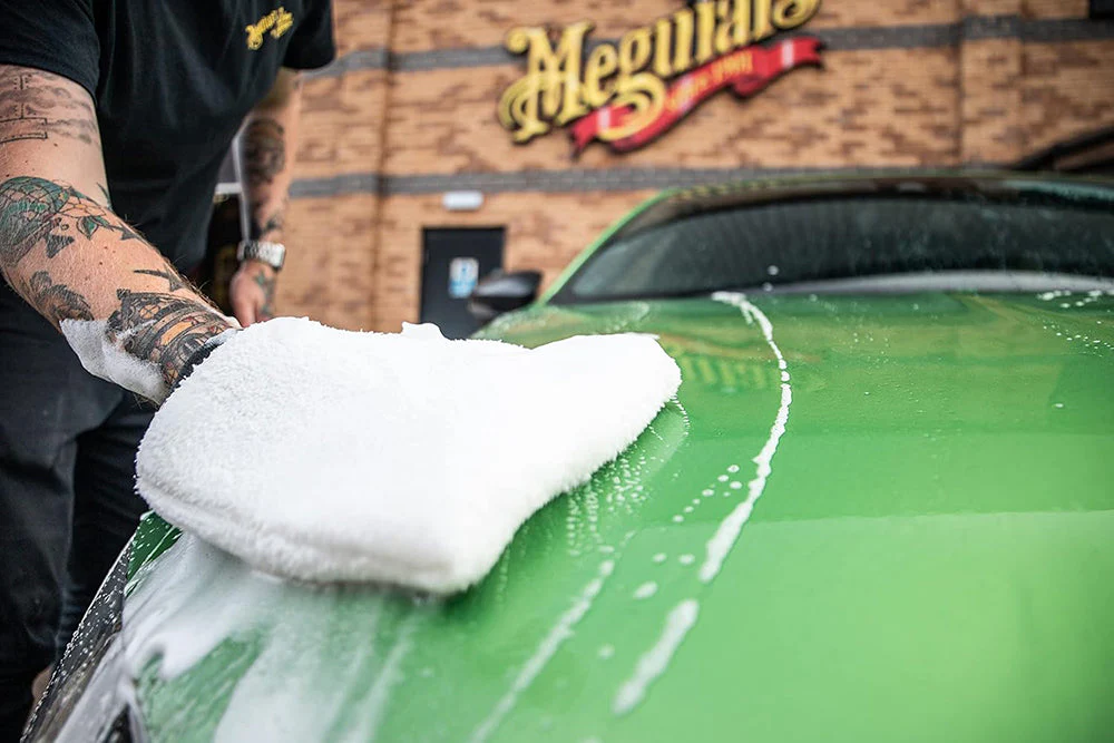 Meguiar's Microfiber Wash Mitt - Image 7